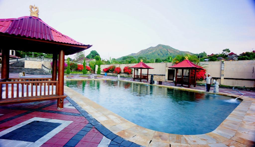 Puri Bening Lake Front Hotel Кубу Екстер'єр фото